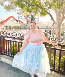 The ultimate plus size guide for Disneyland, CA!